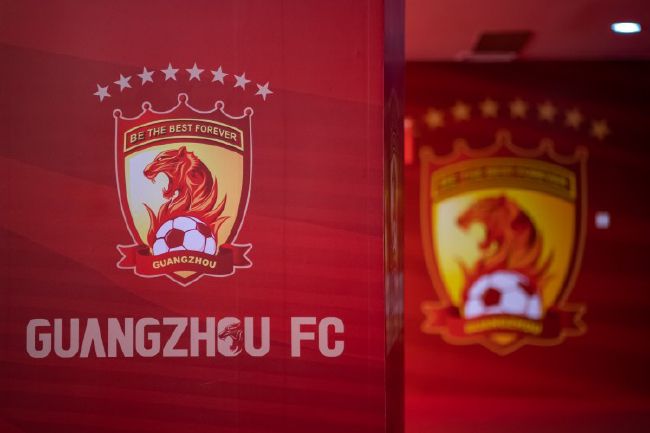 本赛季，他代表米兰出战了12场比赛。